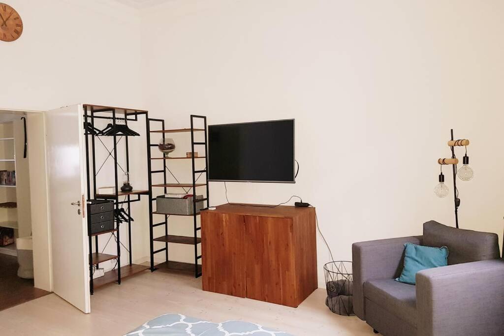 Apartment In Neudorf Nahe Du Zentrum Und Uni/Zoo Duisbourg Extérieur photo